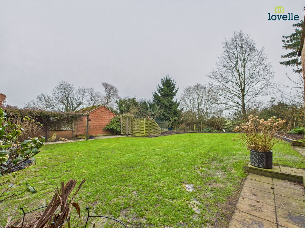 Property photo 2 of 25