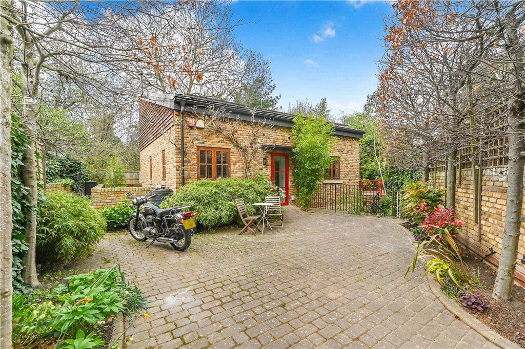 Property photo 1 of 39 Picture No. 40