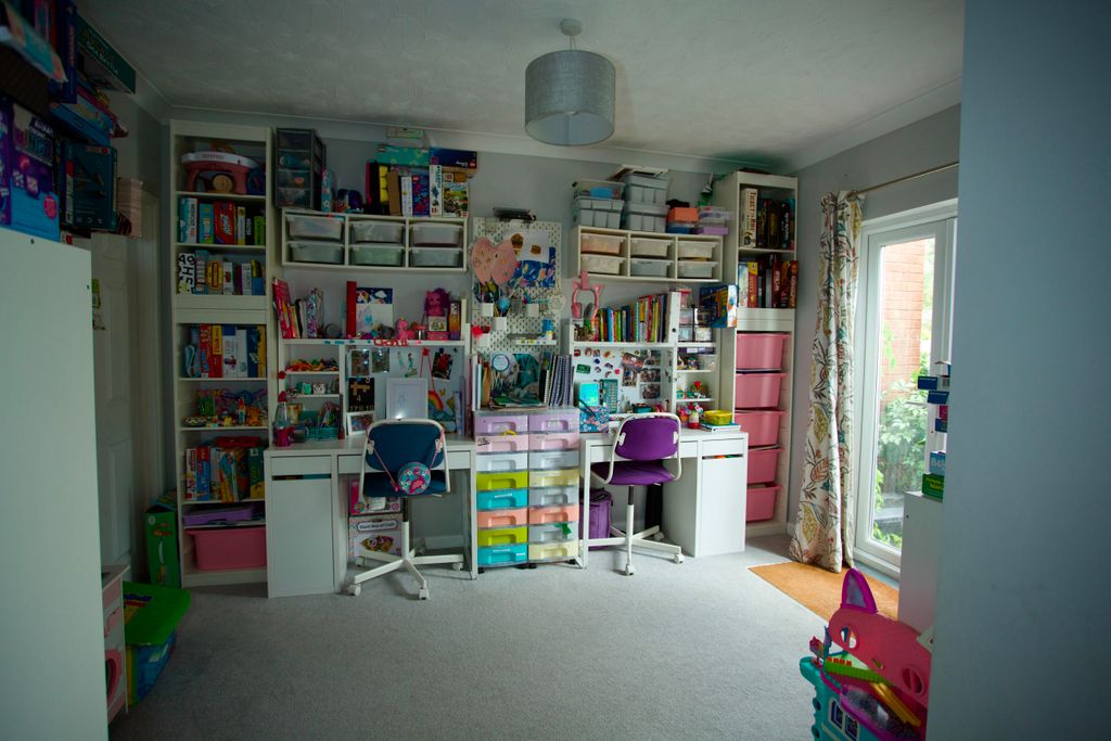 Property photo 3 of 24 Play Area / Dining