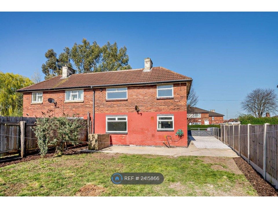 Property photo 2 of 11