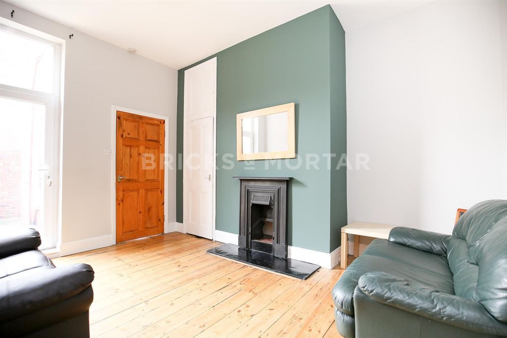 Property photo 1 of 8 1.Jpg