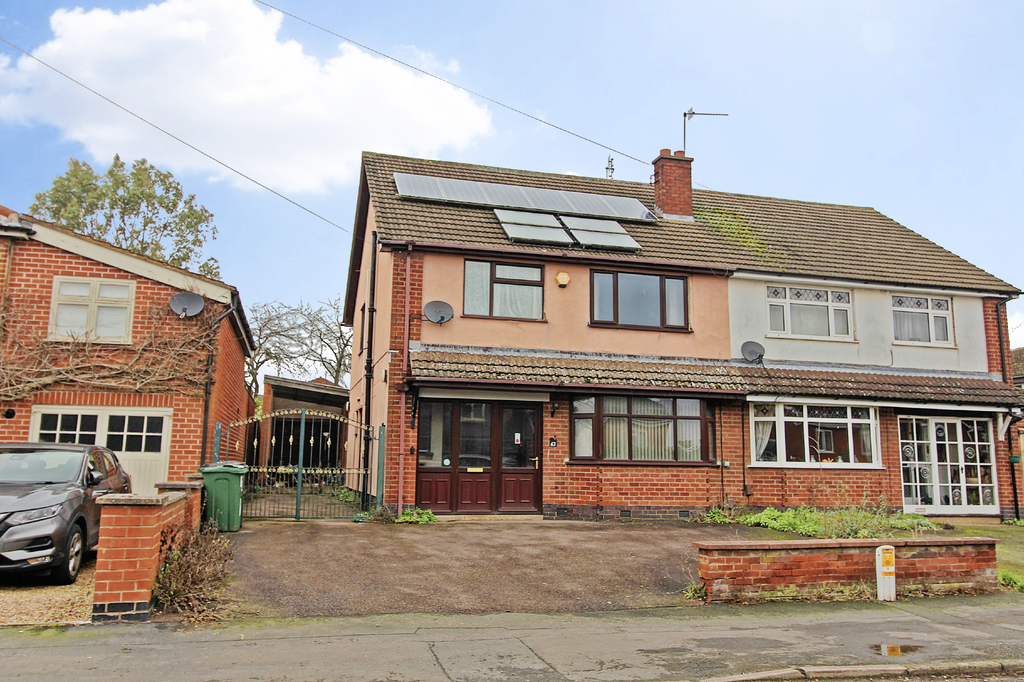 Property photo 1 of 17 Front