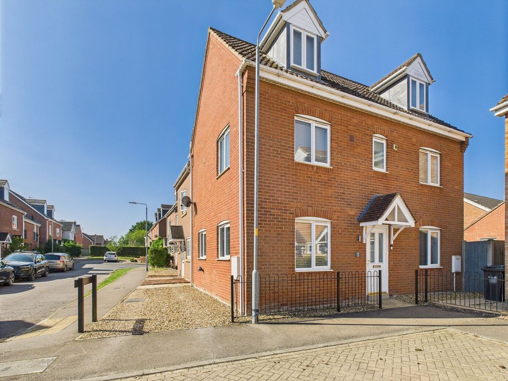 Property photo 1 of 23