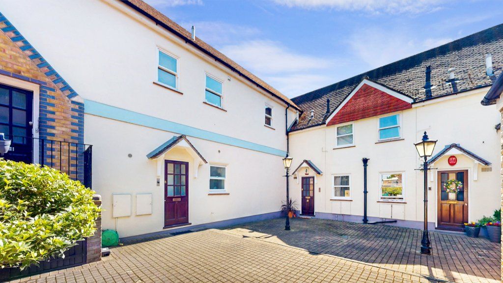 Property photo 1 of 12 Picture No. 02