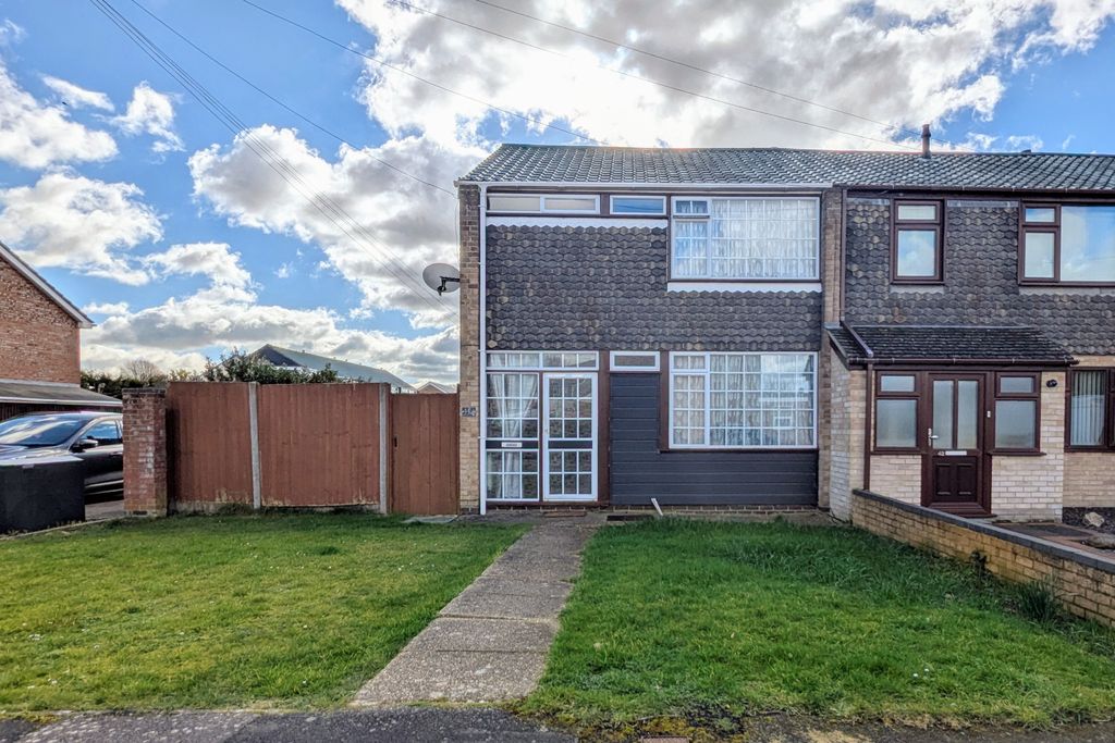 Property photo 3 of 16