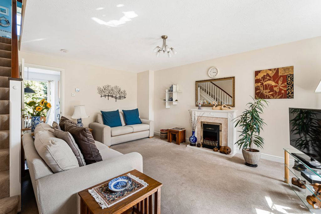 Property photo 3 of 18 9_90578
