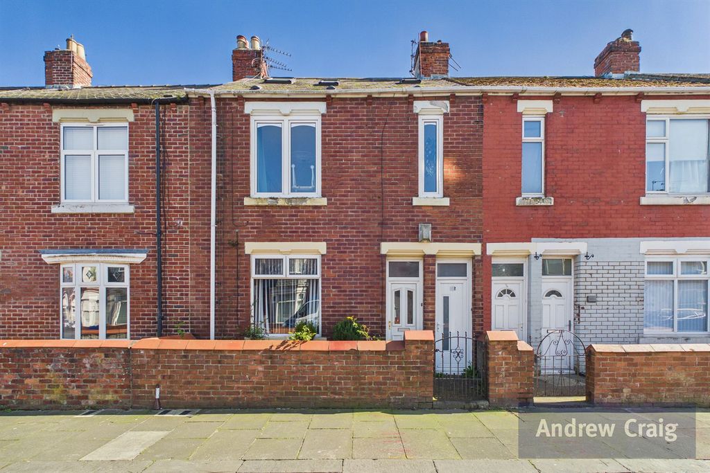 Property photo 1 of 13 (Main)