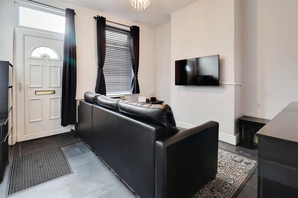 Property photo 3 of 11 c801B5E3-Img_4278-Img_4280.Jpg