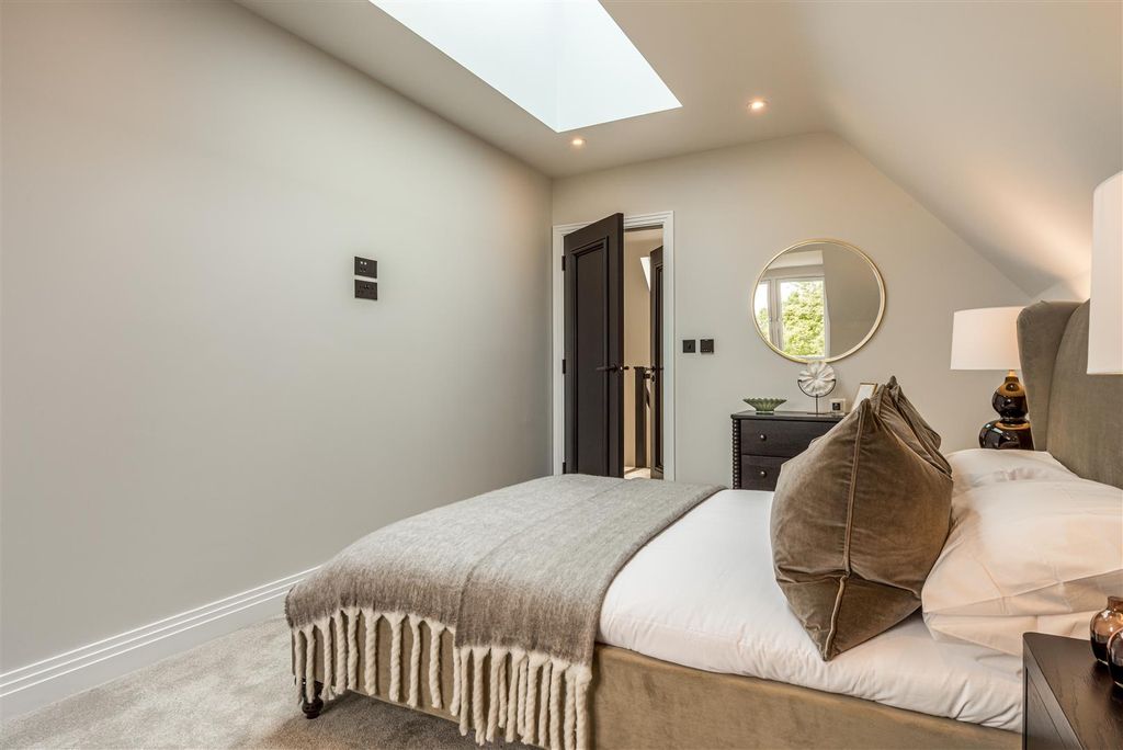 Additional image 38 of 5 bed property for salePlot 4, Chase View, Spring Court Road, Enfield EN2