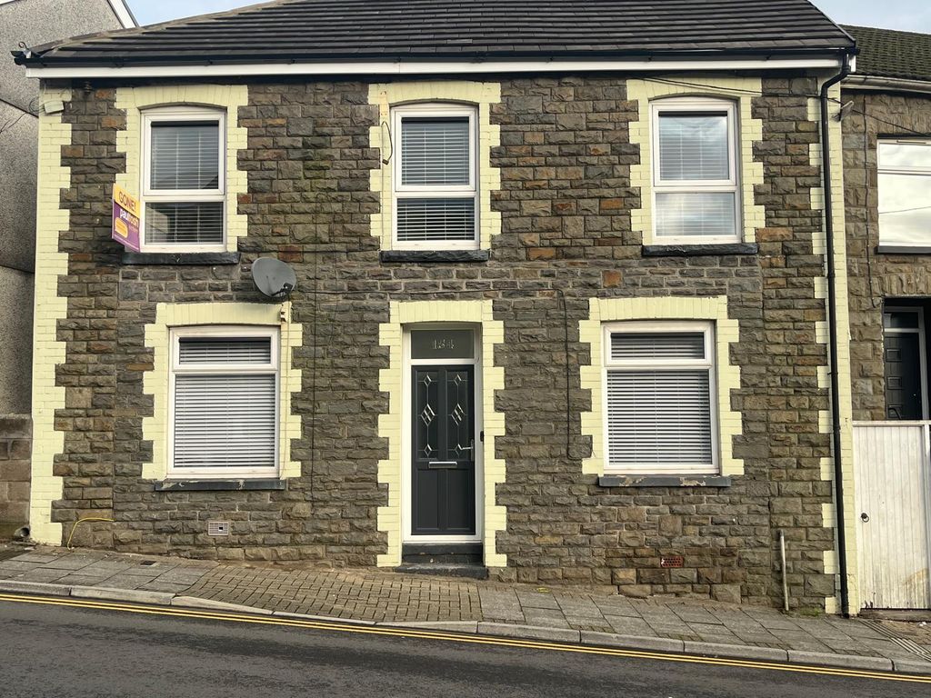 Property photo 1 of 26