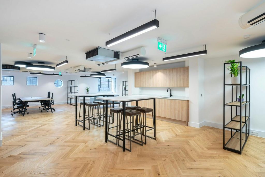 Property photo 1 of 14 Office