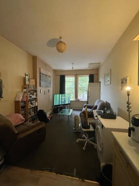 Property photo 3 of 9 Flat 2,,,,,,.Jpg