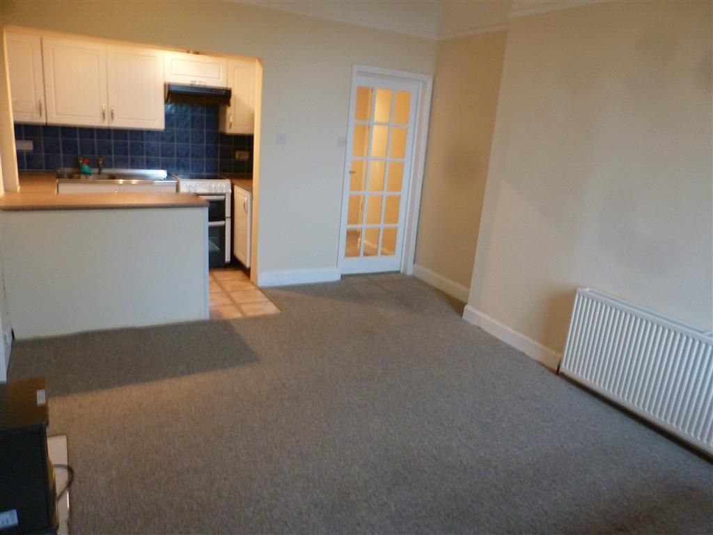 Property photo 2 of 6 Living Room