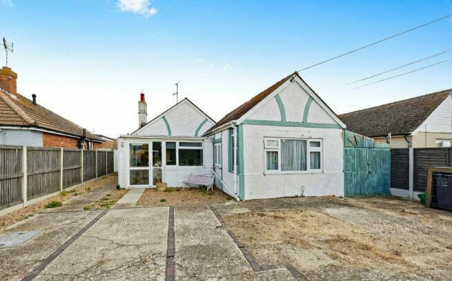 Property photo 1 of 11