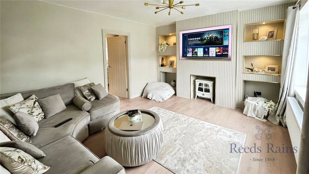 Property photo 2 of 13 Picture No. 50