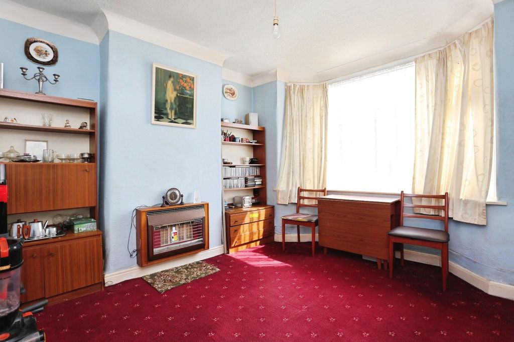 Property photo 2 of 13 Picture No. 22