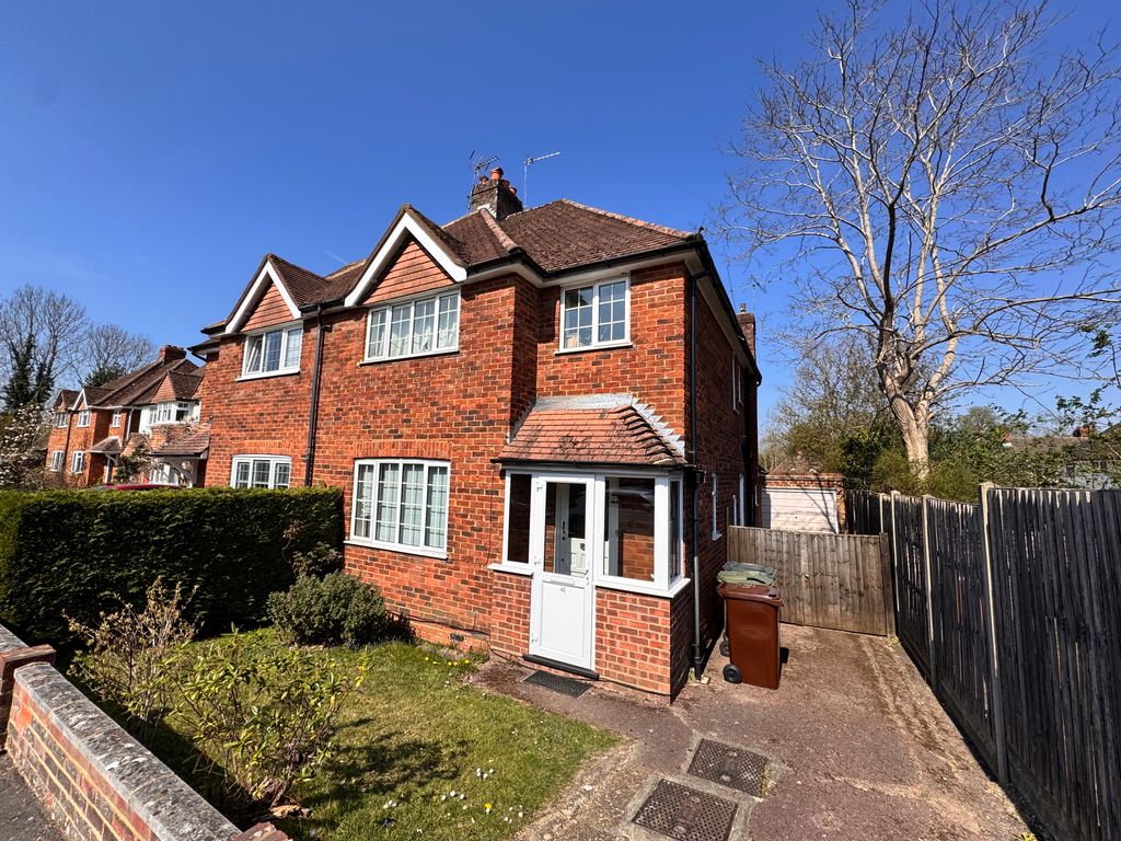Property photo 1 of 8