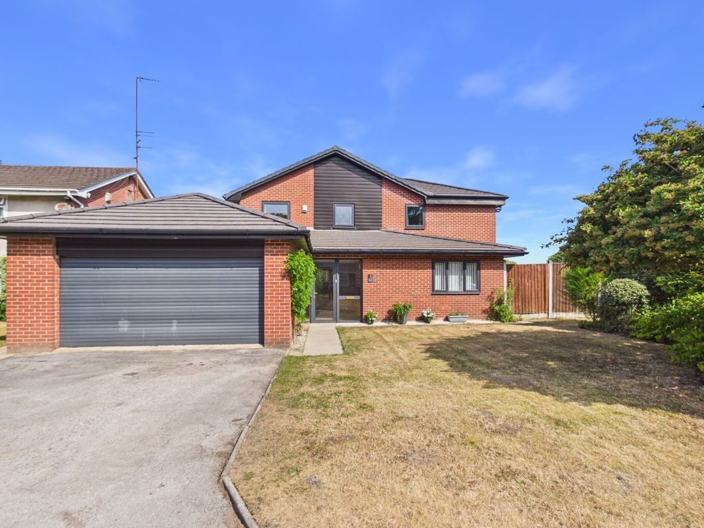 Property photo 1 of 32