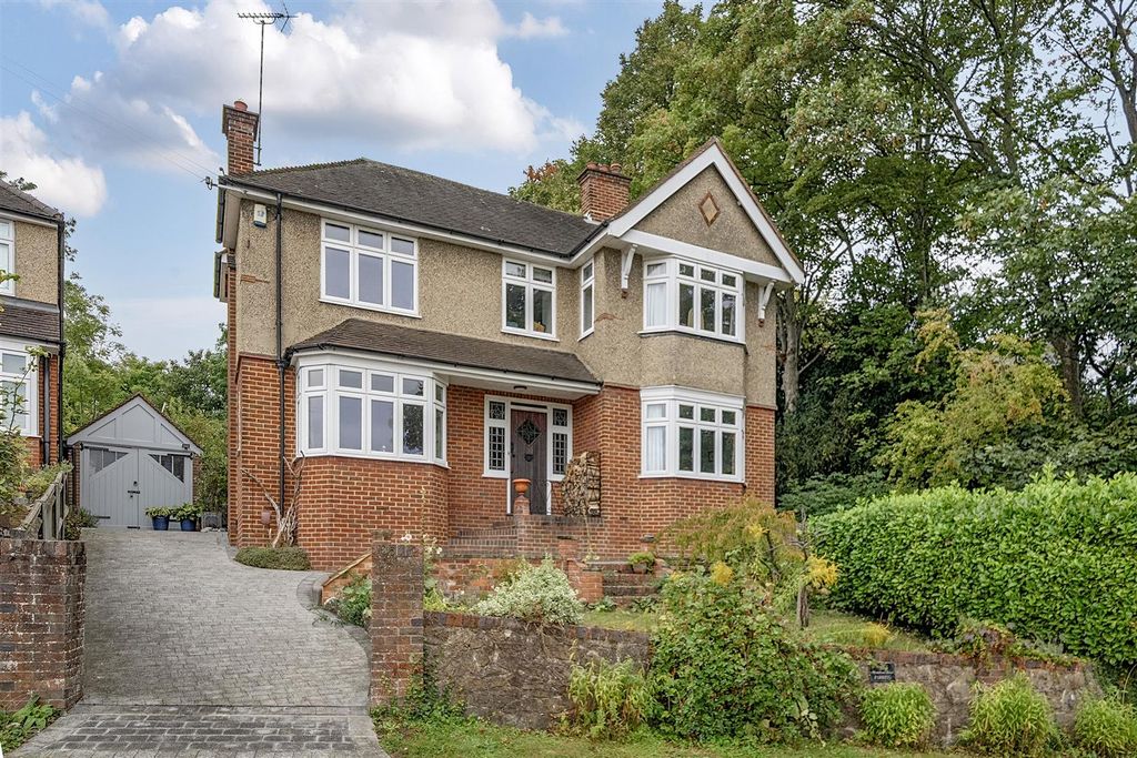 Property photo 1 of 25 1343518-1-68B6bbc4A0615.Jpg