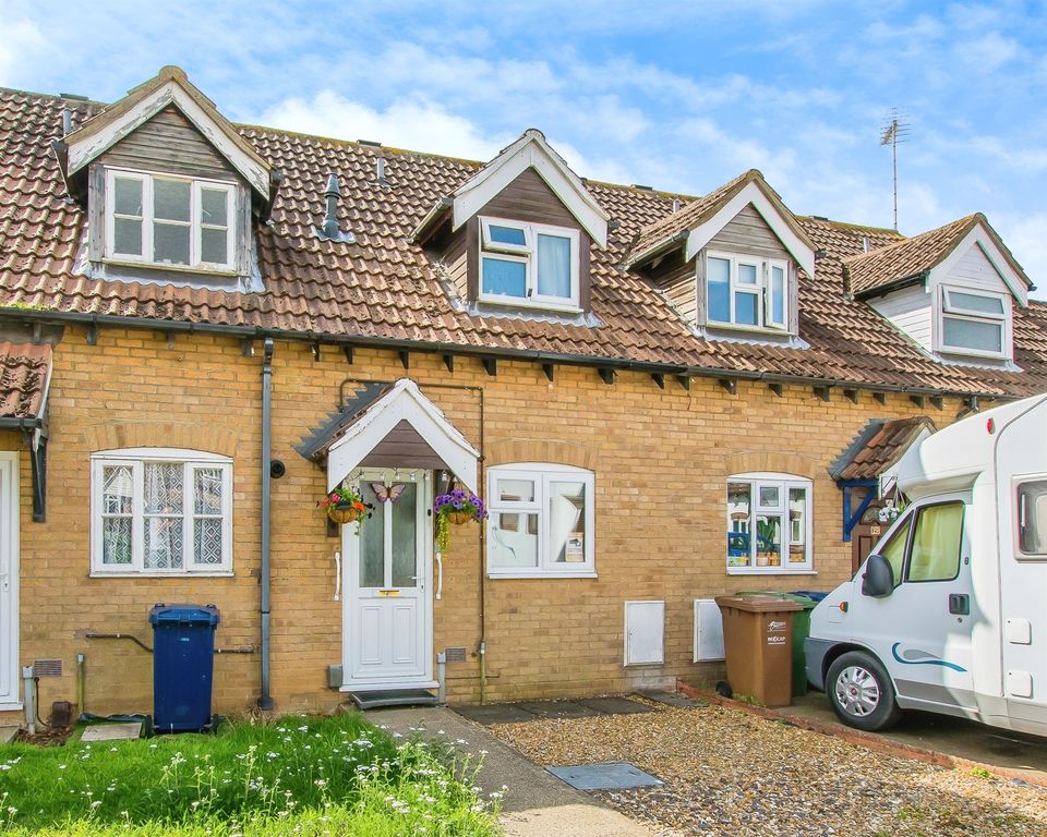 Property photo 1 of 17