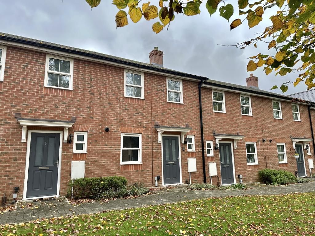 Property photo 1 of 1 Frontal