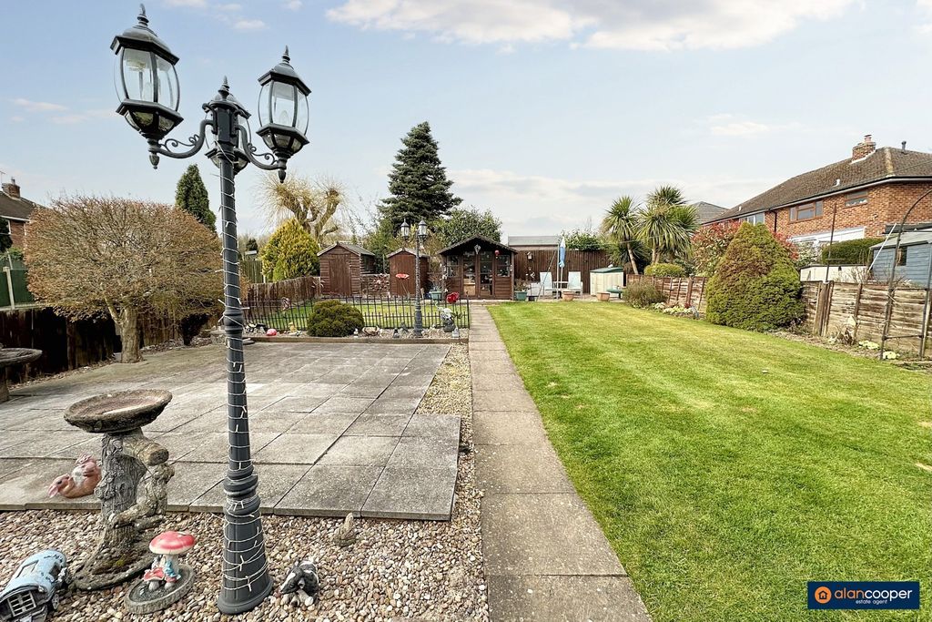 Property photo 2 of 21 4034094