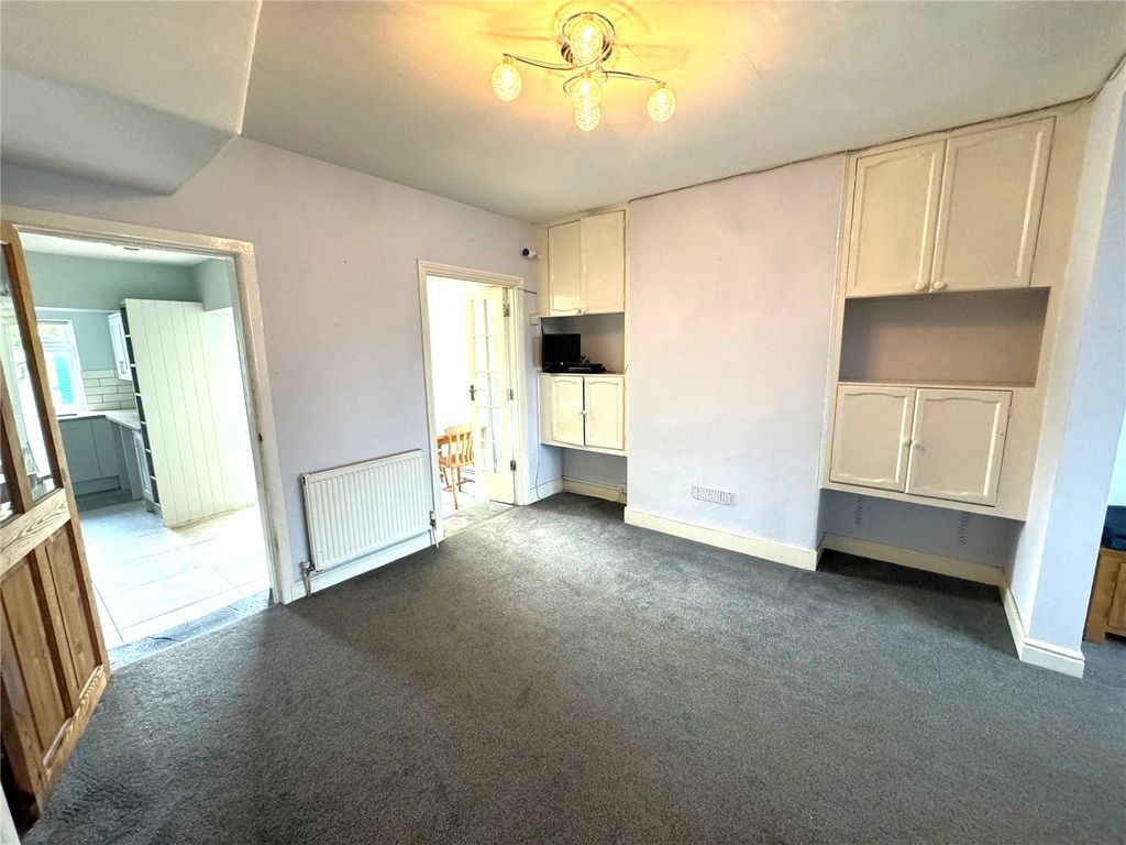 Property photo 3 of 23 Picture No. 09