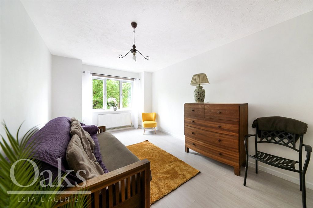 Property photo 2 of 8 Picture No. 04