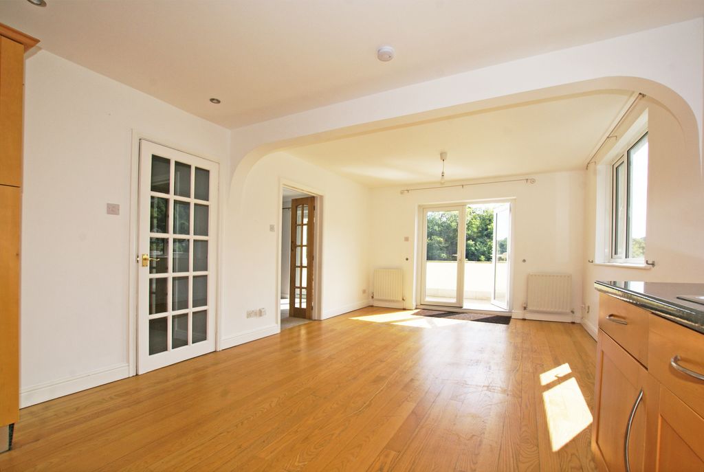 Property photo 3 of 18 Torla Kir2