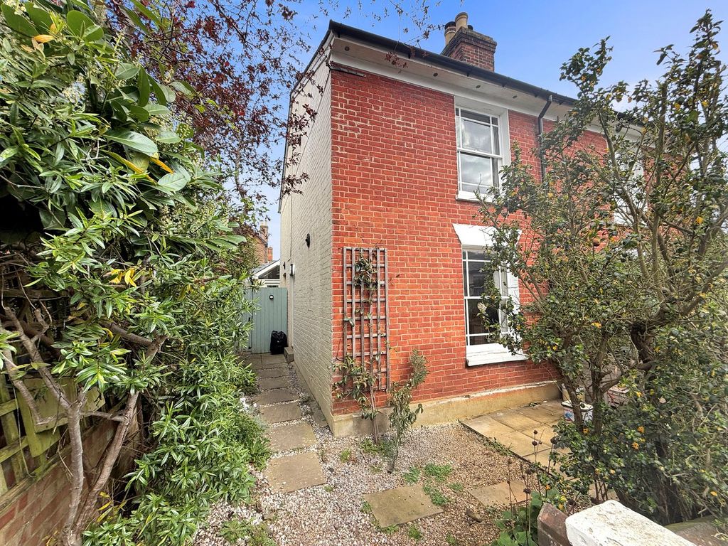 Property photo 1 of 14