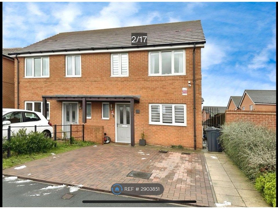 Property photo 2 of 16