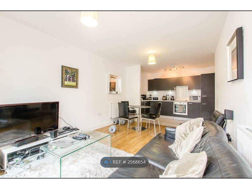 Property photo 2 of 9
