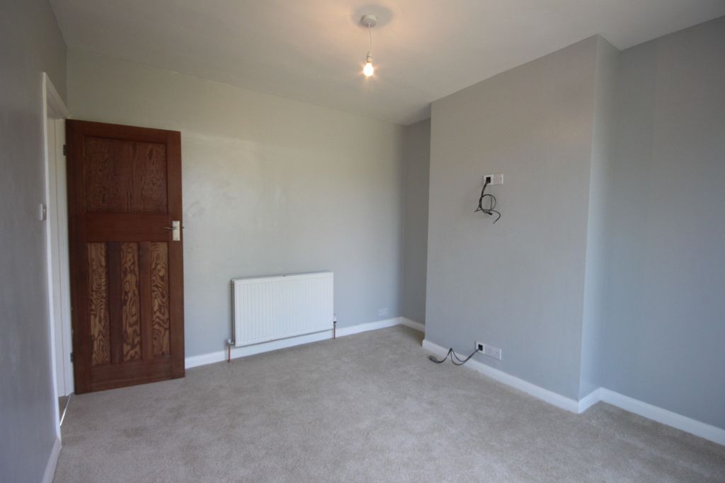 Property photo 3 of 10 1613512