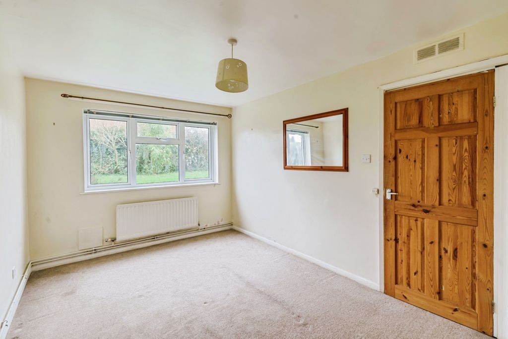 Property photo 2 of 9 Pbox-Img.Jpg