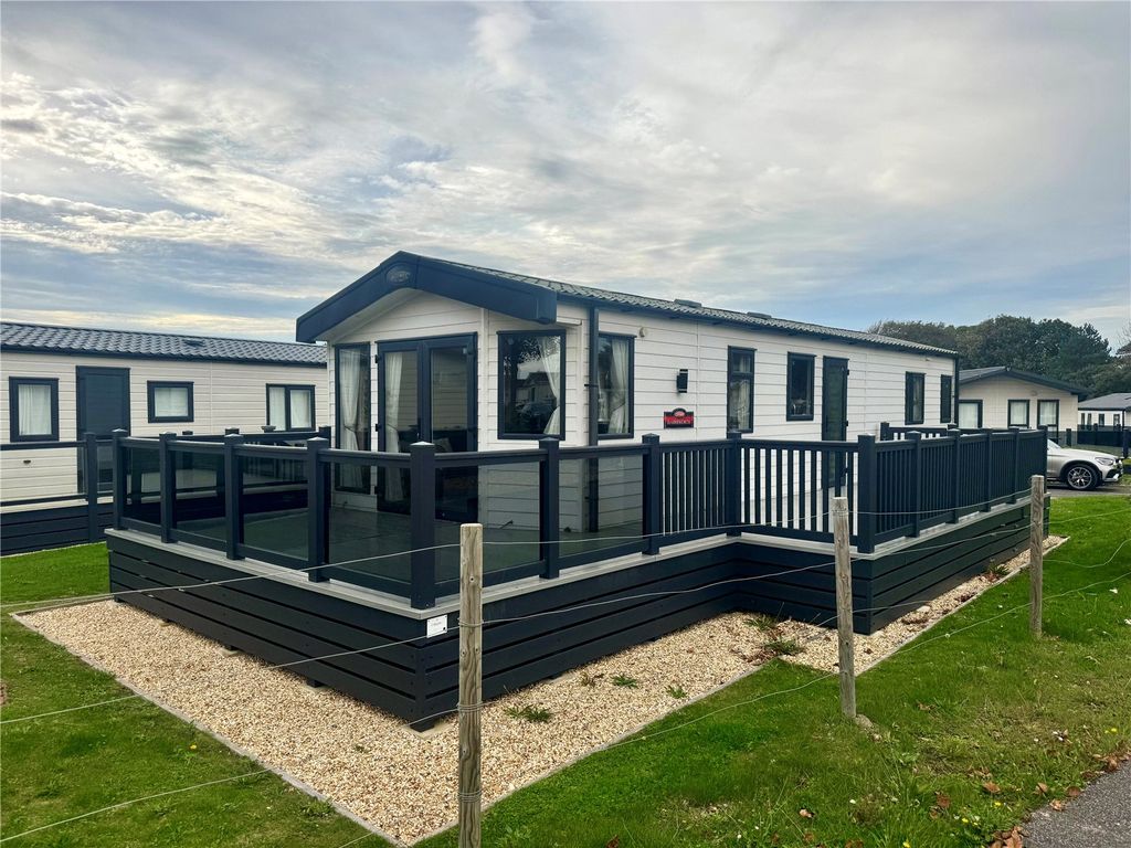 Property photo 1 of 10 Picture No. 01