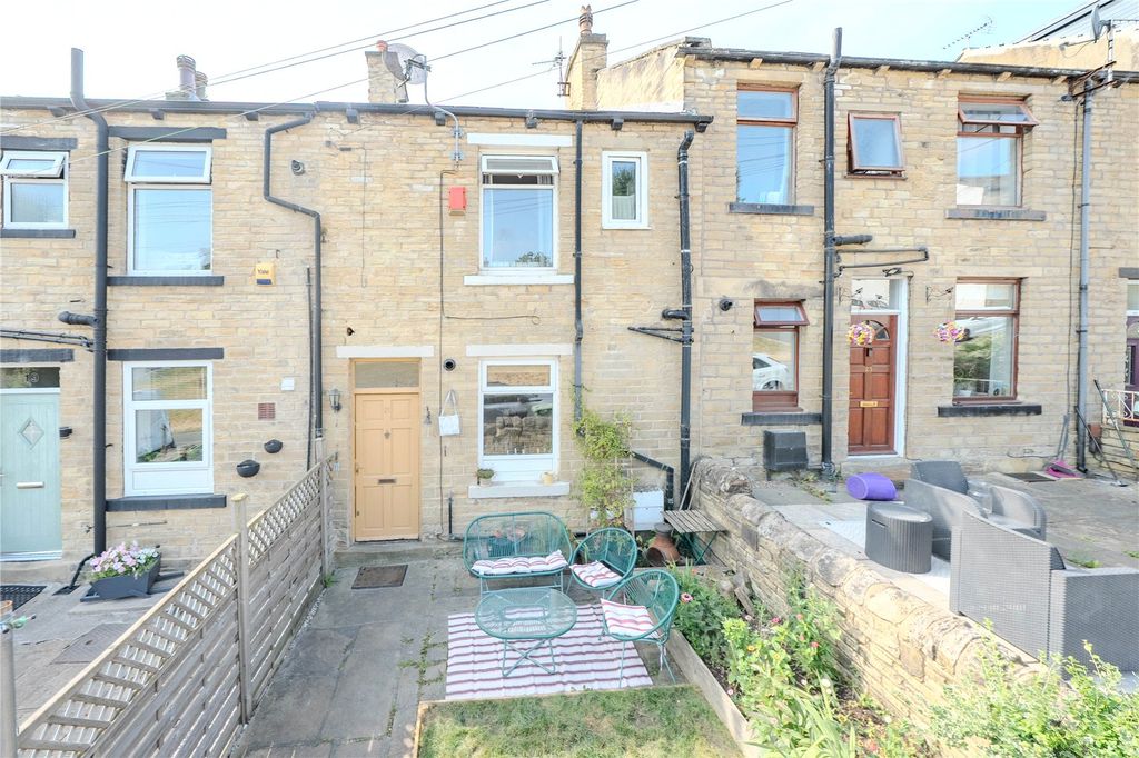 Property photo 1 of 11 Picture No. 18