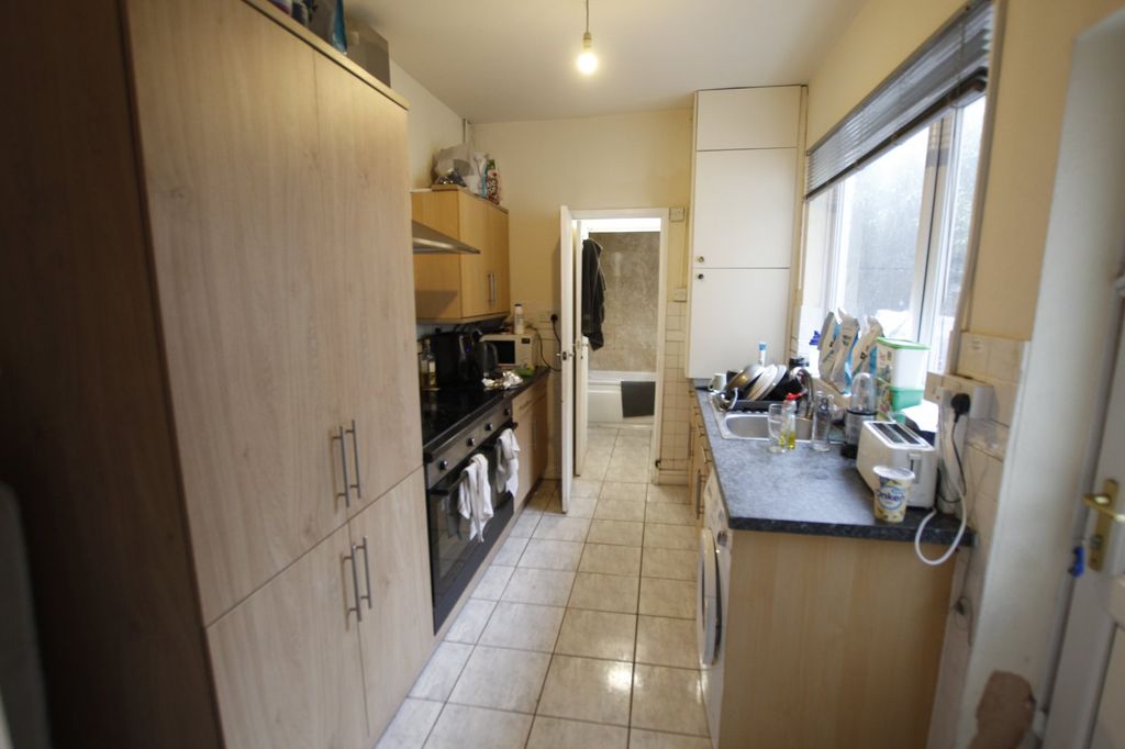 Property photo 1 of 13 Picture No. 14