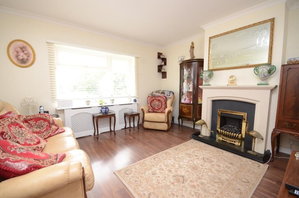 Property photo 2 of 24