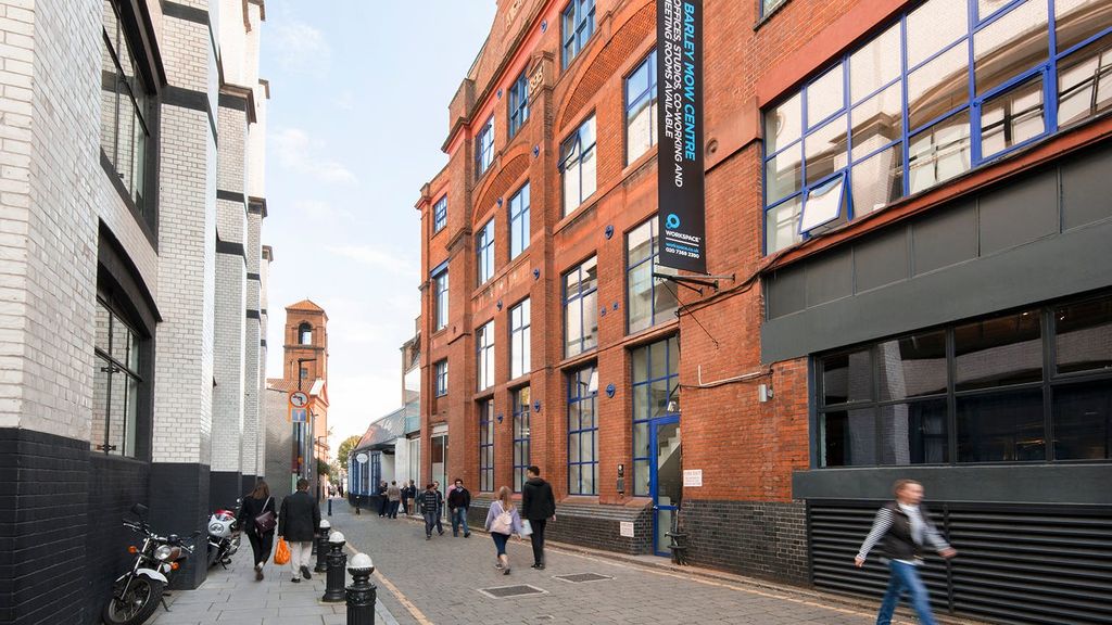 Property photo 1 of 10 Barley Mow Centre Chiswick W4 Office E1.Jpg