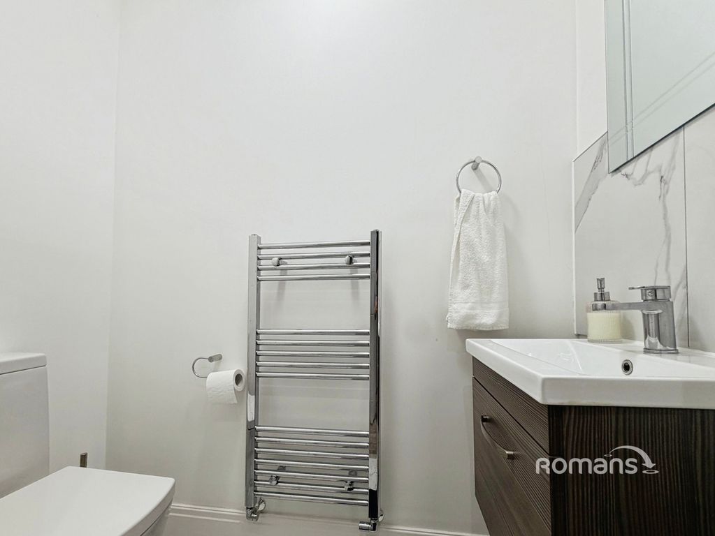 Property photo 3 of 10 Pbox-Img.Jpg