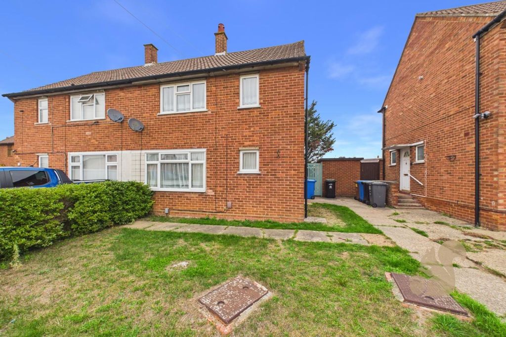 Property photo 1 of 19 Cam05565G0-Pr0126-Still020.Jpg