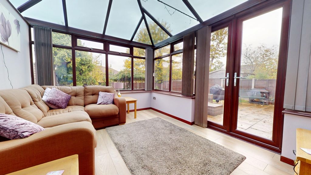 Property photo 3 of 21 4578877