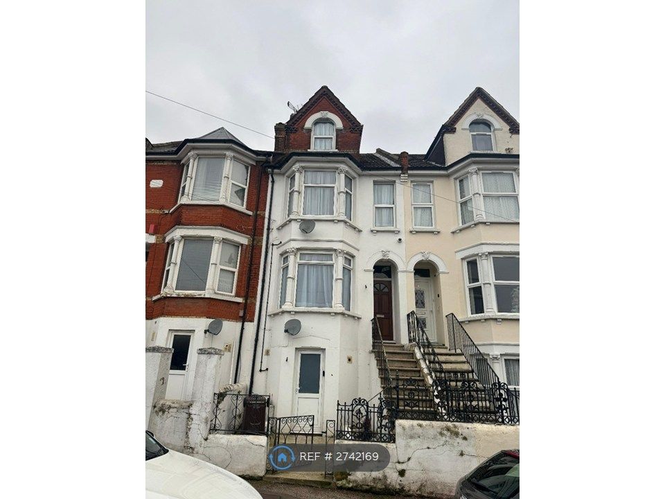 Property photo 3 of 9 Front Facade