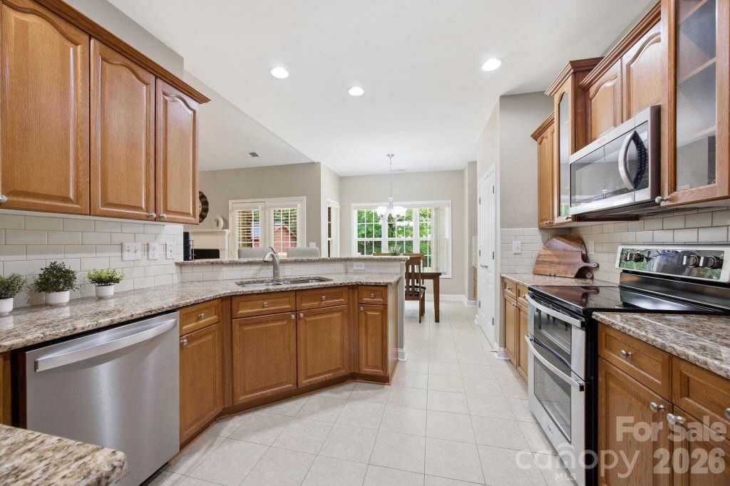 Property photo 3 of 26 <Alttext/>