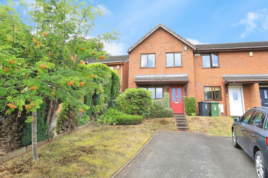 Property photo 1 of 17