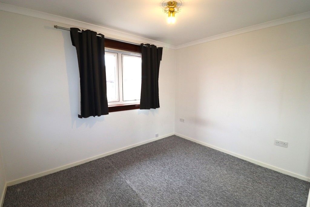 Property photo 3 of 10 Img_1147