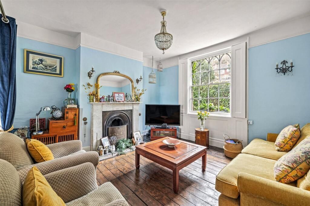 Property photo 3 of 24 Sitting Room.Jpeg