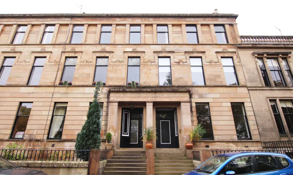 Apartment in Glasgow, North Kelvinside, Hillhead - View 3