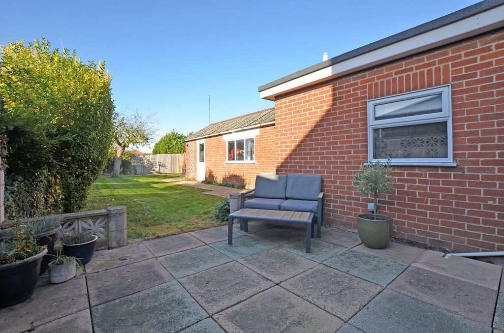 Property photo 3 of 22