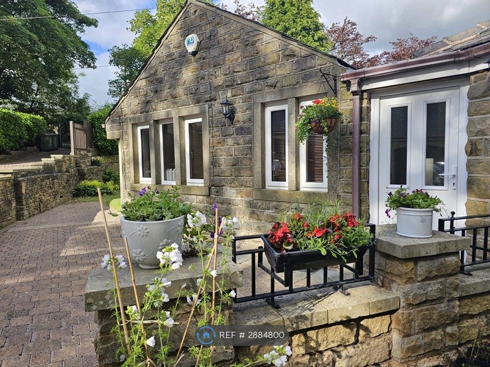 Property photo 1 of 34